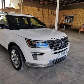 Ford Explorer 2019