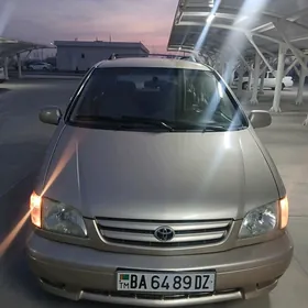 Toyota Sienna 2002