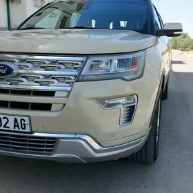 Ford Explorer 2019