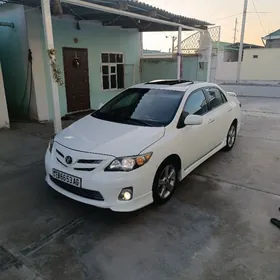 Toyota Corolla 2012