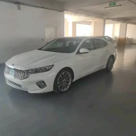 Kia Cadenza 2019