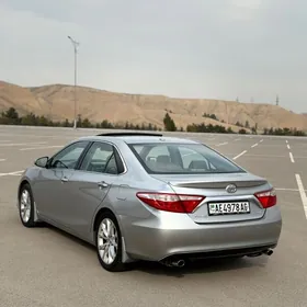 Toyota Camry 2015