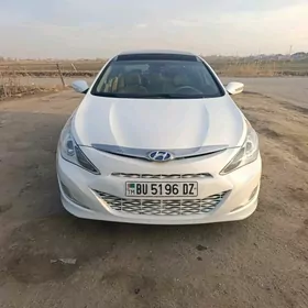 Hyundai Sonata Hybrid 2012