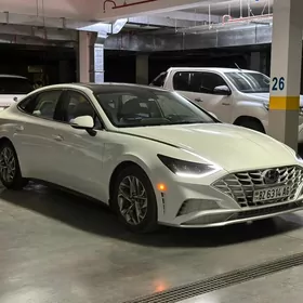 Hyundai Sonata 2021