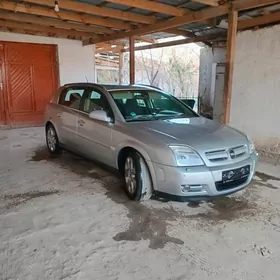 Opel Signum 2003