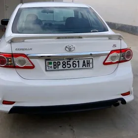 Toyota Corolla 2011