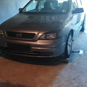 Opel Astra 2003