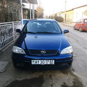 Opel Astra 2000