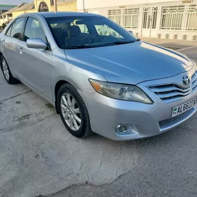 Toyota Camry 2010