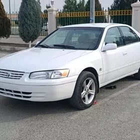 Toyota Camry 1998