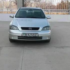 Opel Astra 2002