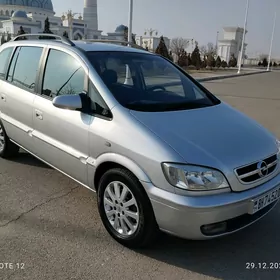 Opel Zafira 2005