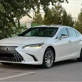 Lexus ES 350 2020