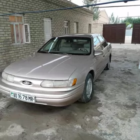 Ford Taurus 1992