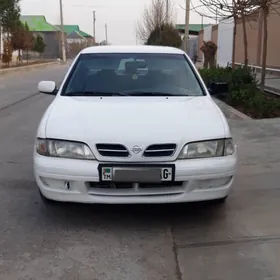 Nissan Primera 1997