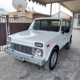 Lada Niva 2003