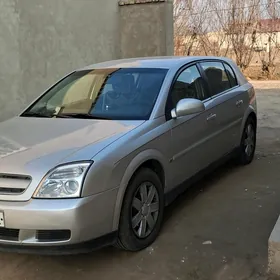 Opel Signum 2003