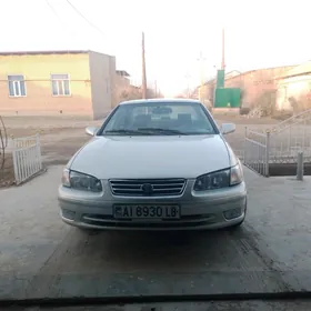 Toyota Camry 2000