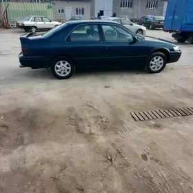 Toyota Camry 1997