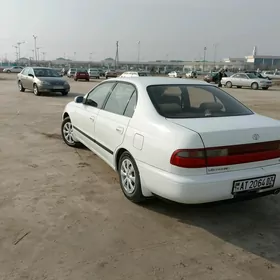 Toyota Corona 1993