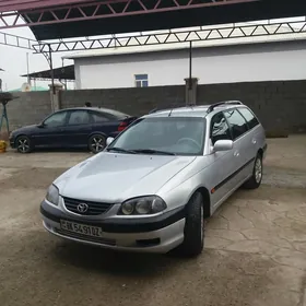 Toyota Avensis 2001