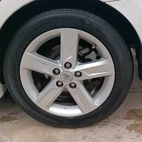 Teker KUMHO koreý 215.55.17