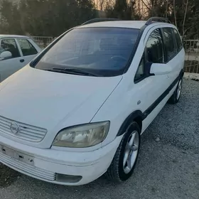 Opel Zafira 2003