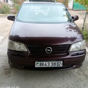 Opel Sintra 1999