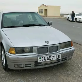 BMW 320 1995