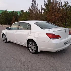 Toyota Avalon 2005