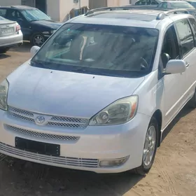 Toyota Sienna 2004