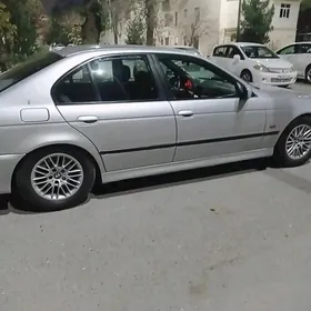 BMW 525 2001