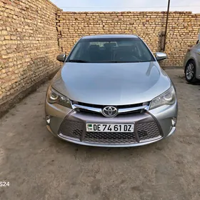 Toyota Camry 2015