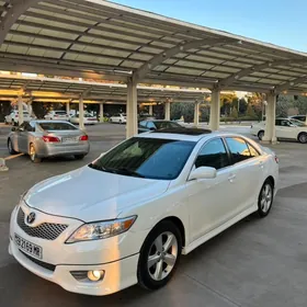 Toyota Camry 2011