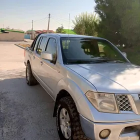 Nissan Navara 2011