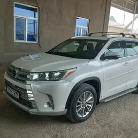 Toyota Highlander 2019