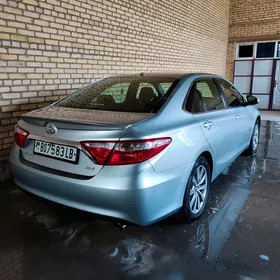 Toyota Camry 2017