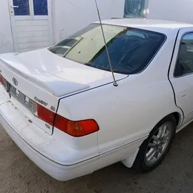 Toyota Camry 1998