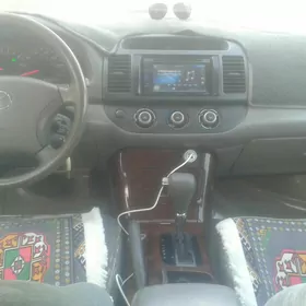 Toyota Camry 2005