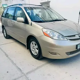 Toyota Sienna 2009