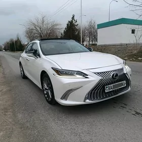 Lexus ES 350 2020