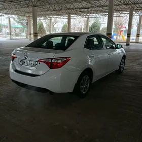 Toyota Corolla 2014