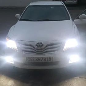 Toyota Camry 2011