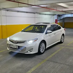 Toyota Avalon 2013