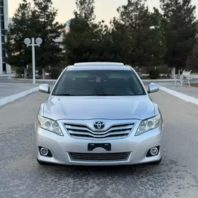 Toyota Camry 2010