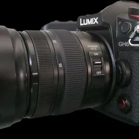 PANASONIC LUMIX GH6