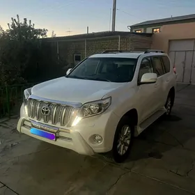 Toyota Land Cruiser Prado 2016