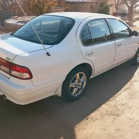 Nissan Maxima 1999