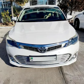 Toyota Avalon 2013