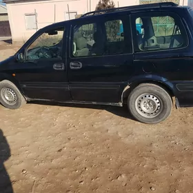 Opel Sintra 1998